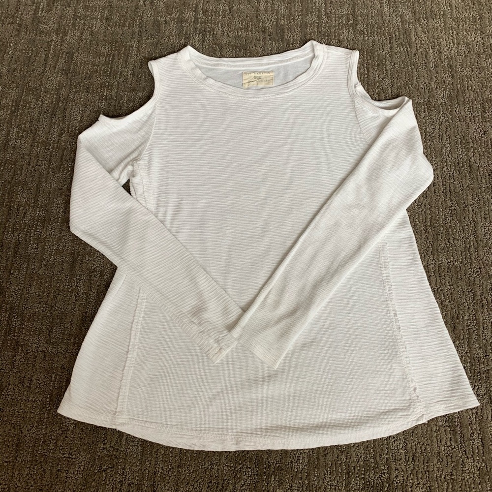 White cold shoulder long sleeve Sol Angeles top